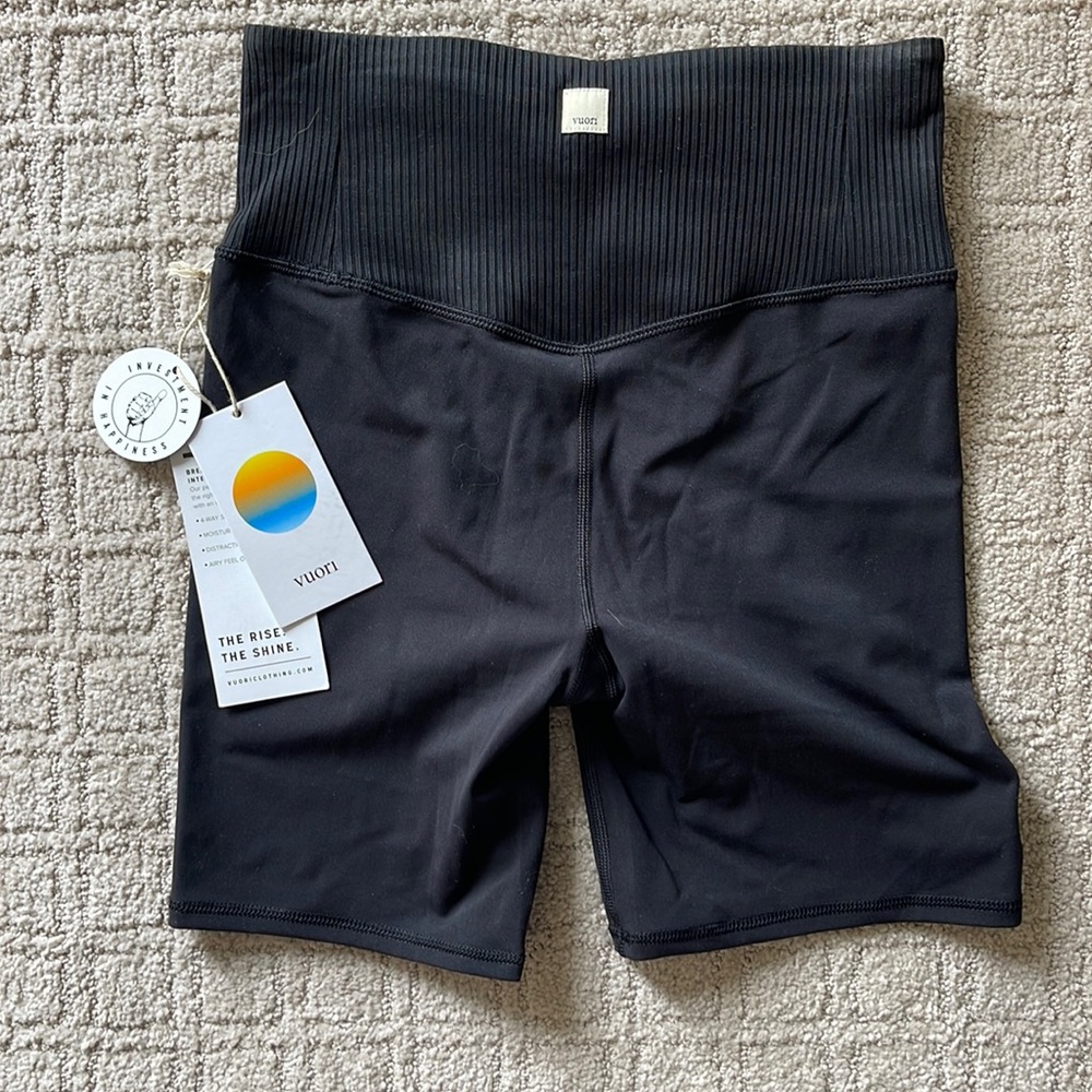 New with Tags Vuori Rib Studio Short